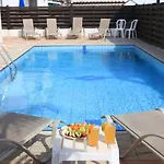 빌라 Seabreeze By Trulycyprus 아이아 나파