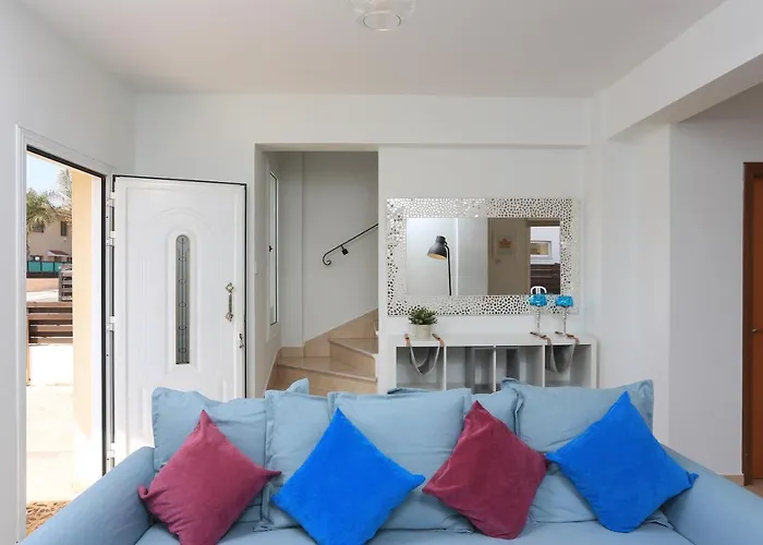 Seabreeze By Trulycyprus Вилла *